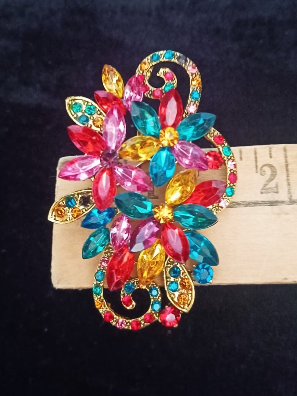 Multi Colored Rhinestone Brooch  Sparkles! - Picture 4 of 4